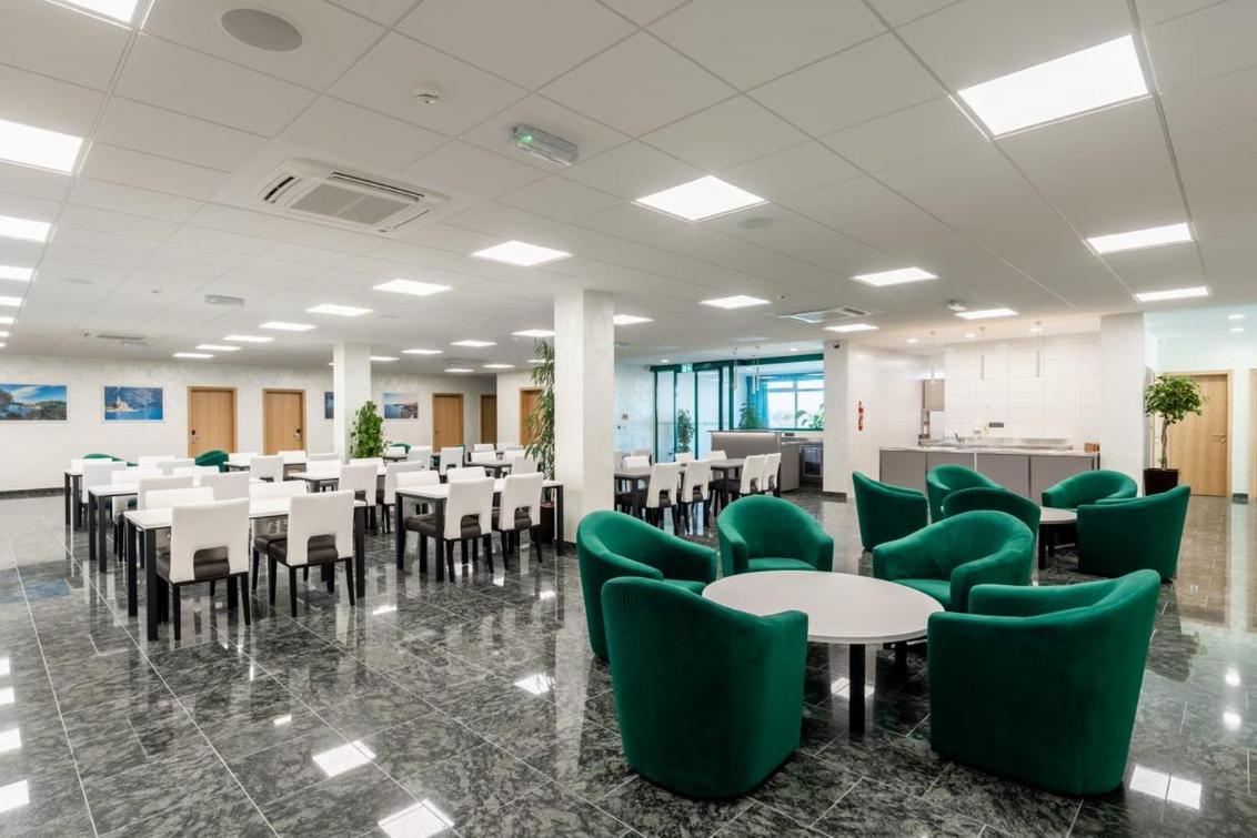 Hostel Green Donji Kraljevoc ภายนอก รูปภาพ